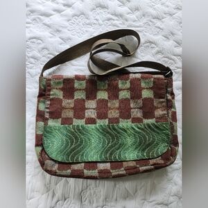 Maruca Large Messenger Bag
